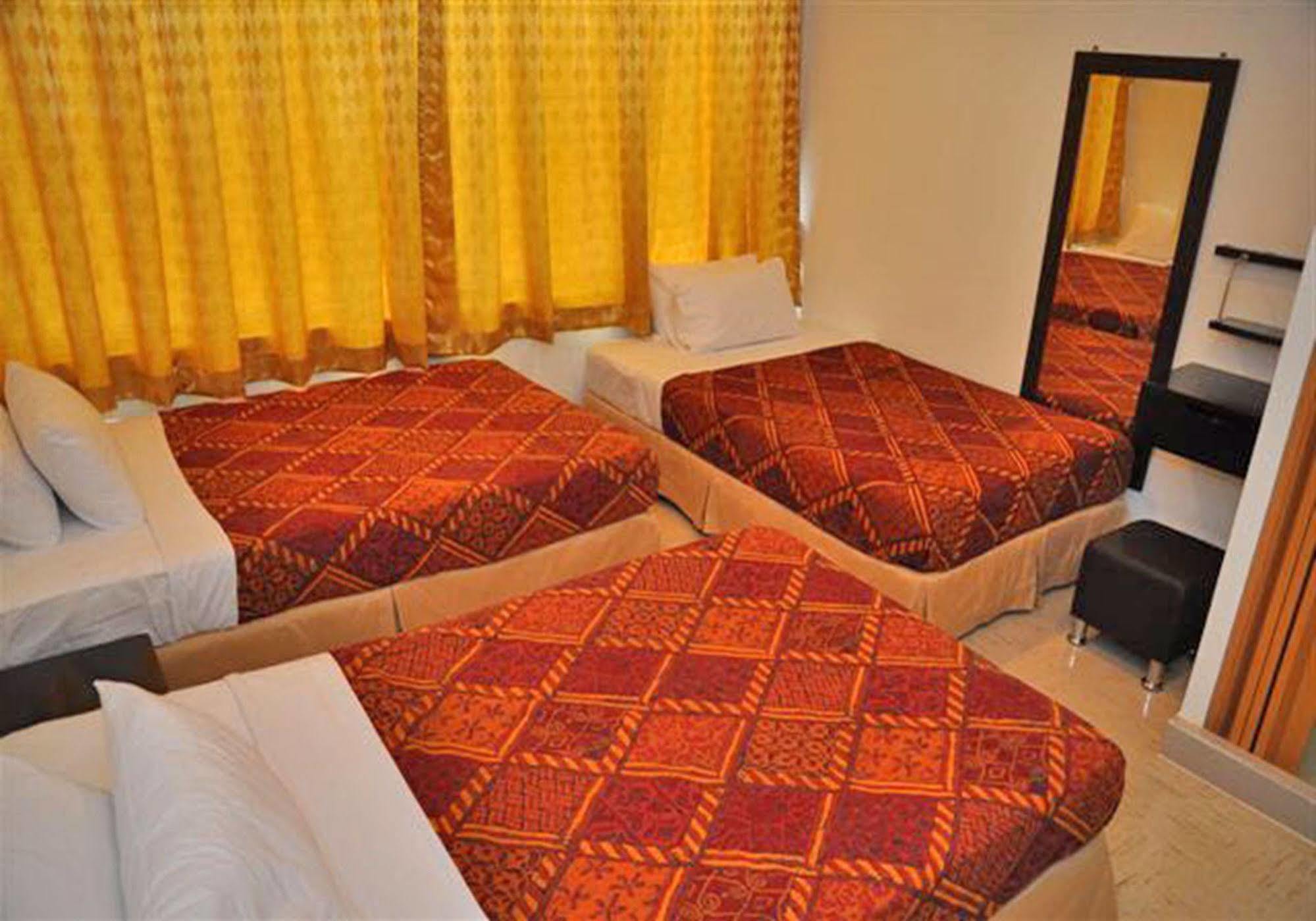Old Budget Hotel George Town Buitenkant foto